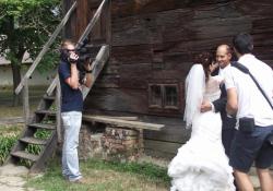Kulisszatitkok, avagy egy esküvői fotózás és reklám-filmforgatás „hangulat” képei